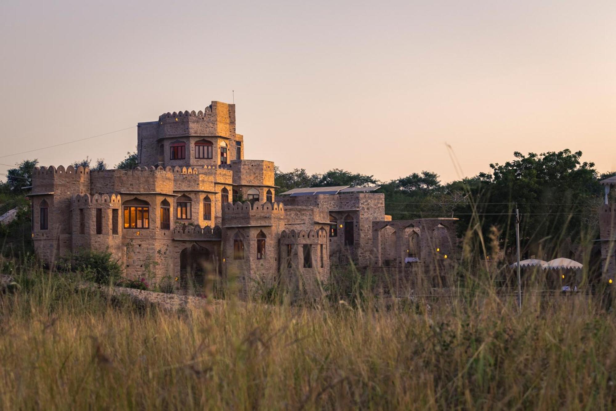 Manmatha A Luxury Retreat Bed & Breakfast Udaipur Luaran gambar