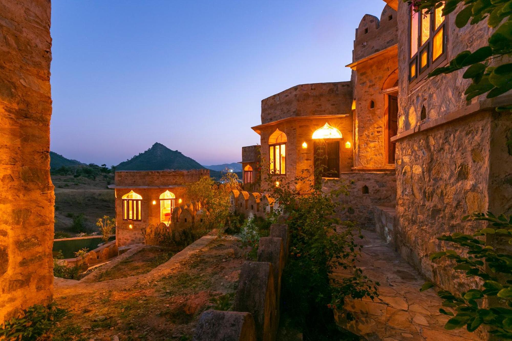 Manmatha A Luxury Retreat Bed & Breakfast Udaipur Luaran gambar